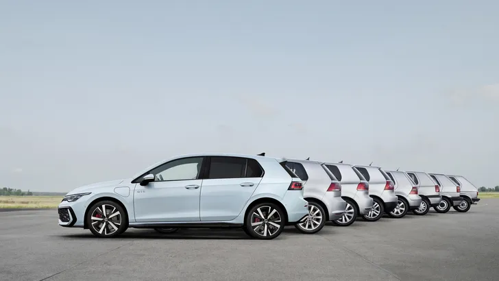 Grote praktijktest van 50 modellen wijst uit: met deze auto's rijdt je het zuinigst in 2026