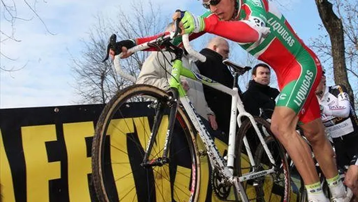 Franzoi gaat koersen voor Belgische ploeg