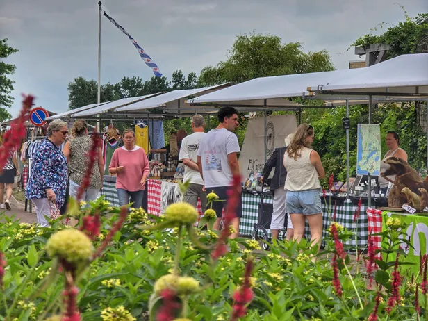 Boerenmarkt in Woudsend