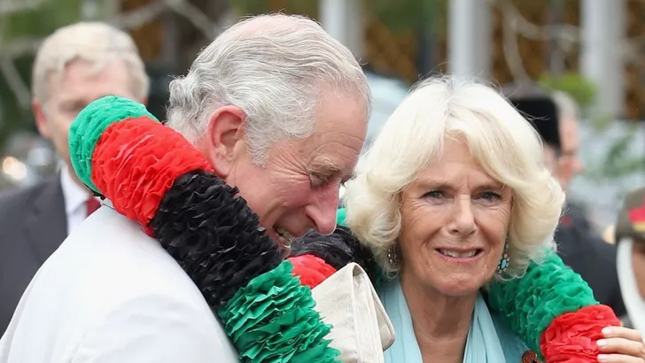 Charles & Camilla zweten zich door het Verre Oosten