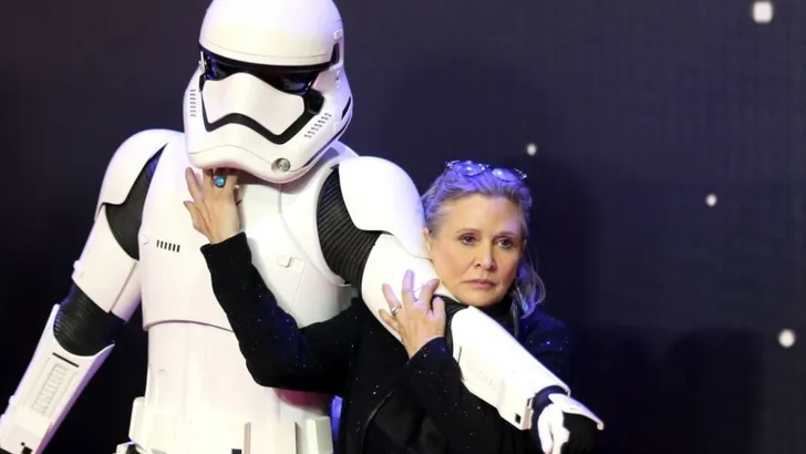 Star Wars-icoon Carrie Fisher getroffen door zware hartaanval