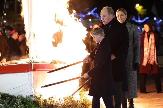 Prinses Charlene, prins Albert en prins Jacques bij de viering van Sainte Dévote, 26 januari 2026.