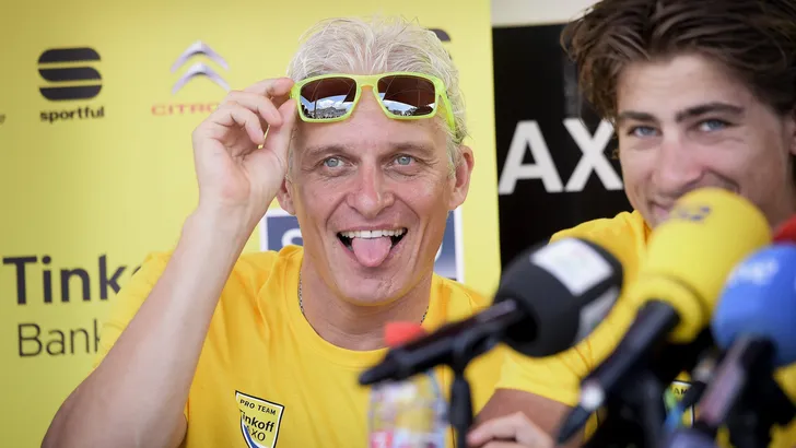 Oleg Tinkov opent aanval op Riis
