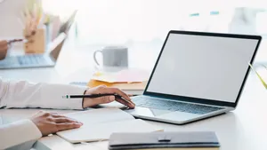 Met deze 4 tips vallen je CV en motivatiebrief extra op
