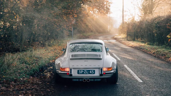 Singer 911 Amsterdam Commission