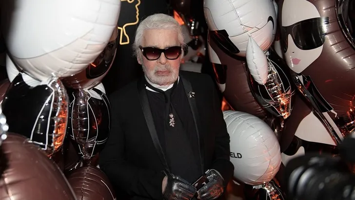 Modewereld in rouw: Karl Lagerfeld overleden (85)