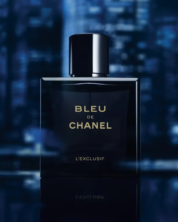Het nieuwe Bleu de Chanel L'Exclusif-parfum waar Jacob Elordi het gezicht van is. 