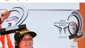 Vrouwelijke coureur trekt zich terug uit Euroformula na verlies gewichtsvoordeel