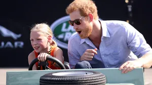 Dit Nederlandse meisje (5) had de dag van haar leven... met prins Harry!