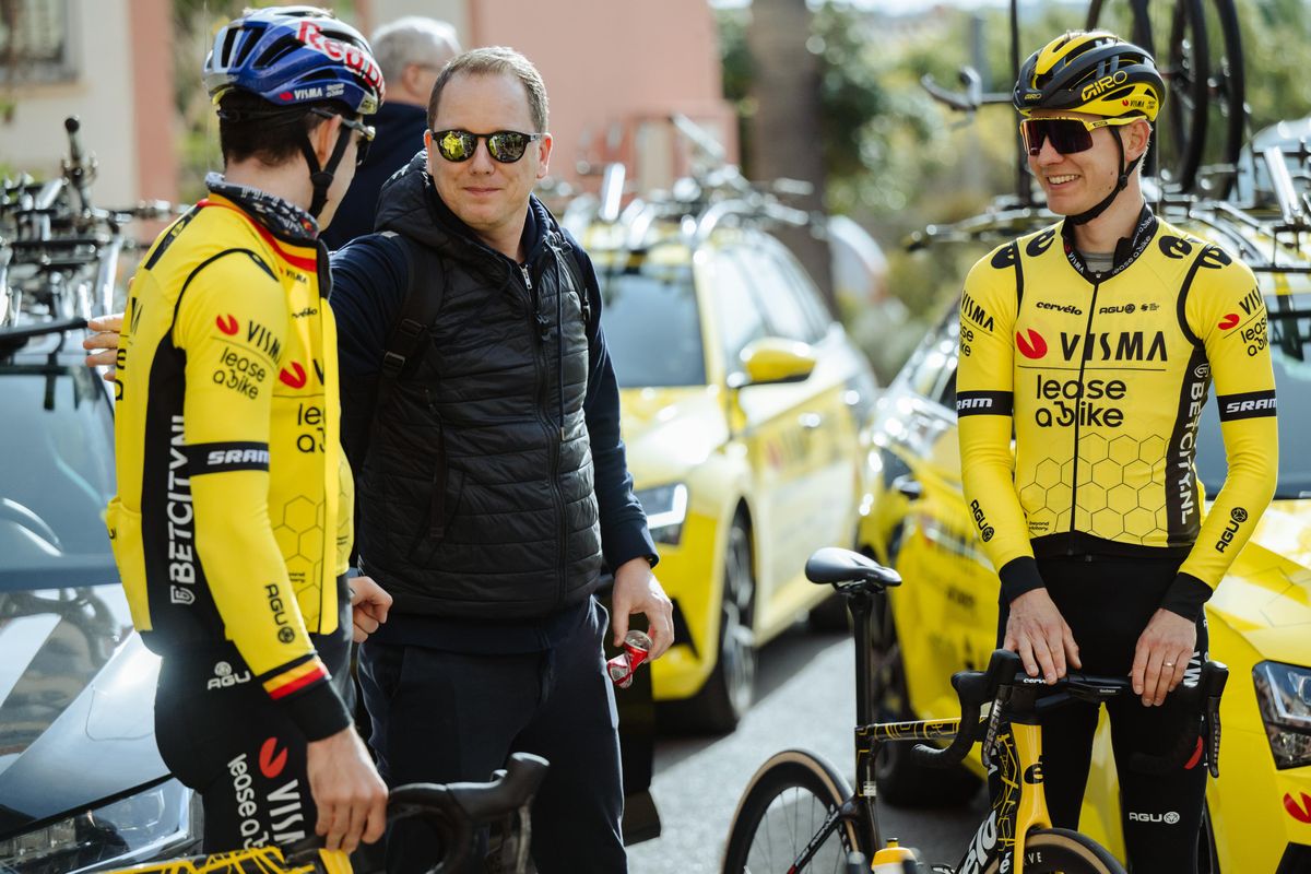 Bobbie Traksel over vertrek Visma-trainer Heemskerk: ‘Kan de grondlegger zijn eigen strakke werkwijz