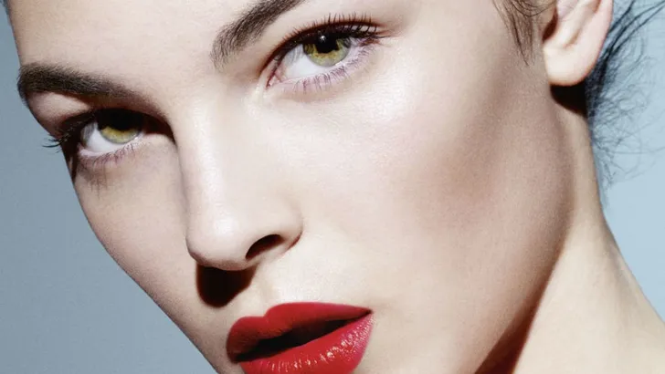 10 rode lipsticks die de hele dag blijven zitten