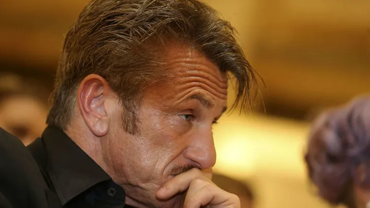 Sean Penn viert verjaardag zonder Charlize Theron