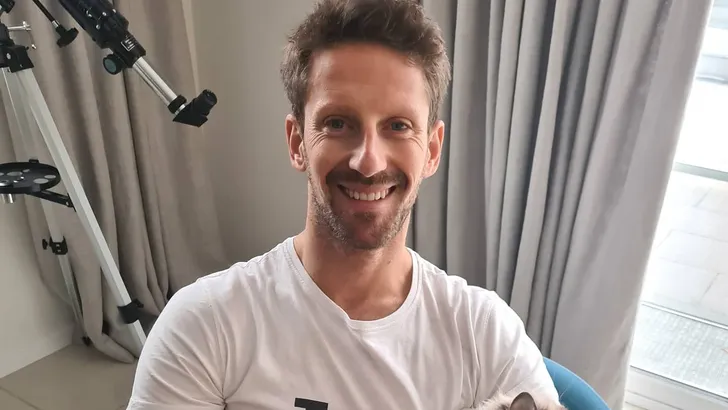 Romain Grosjean eindelijk uit verband