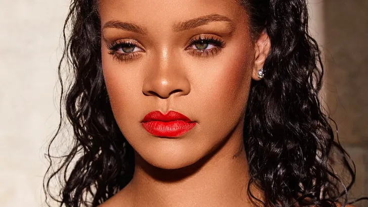 Veel kritiek op lingerielijn Rihanna