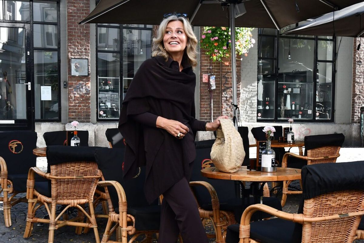 Elegantes Nett Werk Kln Bilder