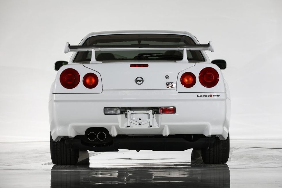 Maagdelijke Nissan Skyline R34 Gt R 10 Km Is Onbetaalbaar Autobahn