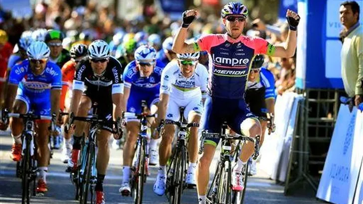 Modolo klopt ploegmaat Costa