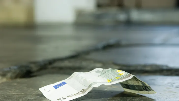 Waarom je gevonden geld beter op straat kunt laten liggen