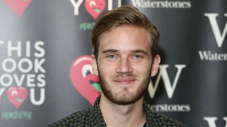 Wait, what?! Déze populaire YouTuber stopt ermee