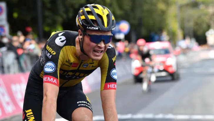 Tobias Foss rijdt top-10 Giro in: 'Iedere dag een goede leerschool'