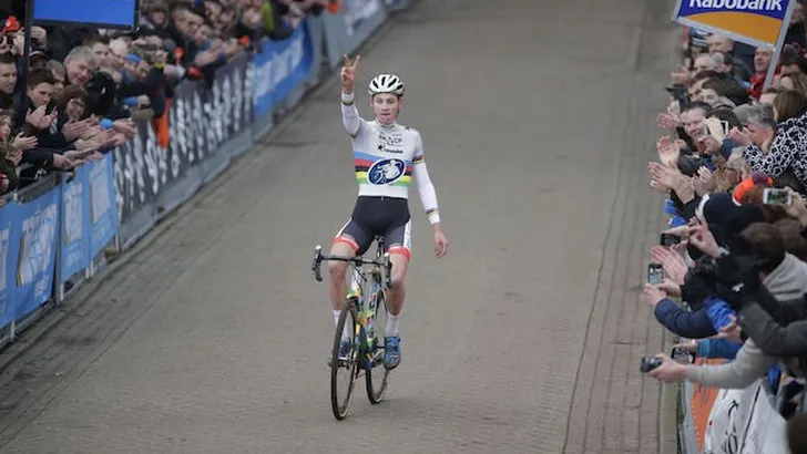 Onemanshow Van der Poel in Hoogerheide