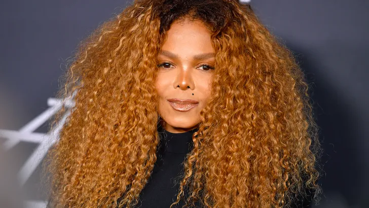 Janet Jackson is 20 kilo lichter, en weer helemaal terug