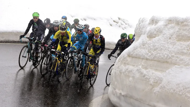 Eens of oneens: 'De laatste week van de Giro is te zwaar'