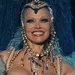 Pamela Anderson in The Last Showgirl in blauw kostuum