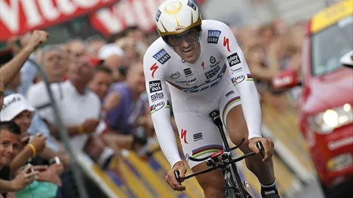 TOUR: CANCELLARA HOUDT WOORD EN WINT