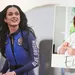 Collagebeeld voor column Ella Vermeulen met foto Katy Perry na landing Blue Origin.
