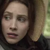 Dol op kostuumdrama's als Bridgerton en Downton Abbey? Déze Netflix-serie is ineens weer populair | Nouveau