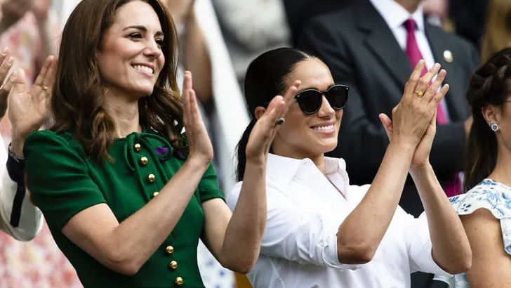 Catherine, Herzogin von Cambridge, Meghan, Herzogin von Sussex und Pippa Matthews besuchen das Damen-Finale beim Tennisturnier in Wimbledon.