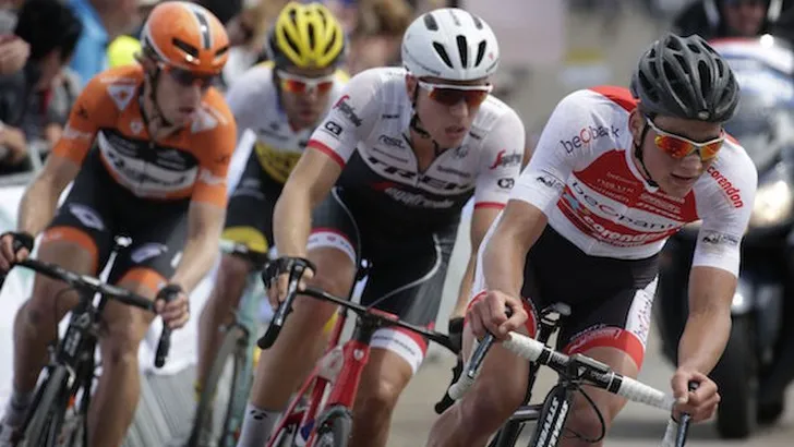 'Sky hengelt naar diensten Van der Poel'