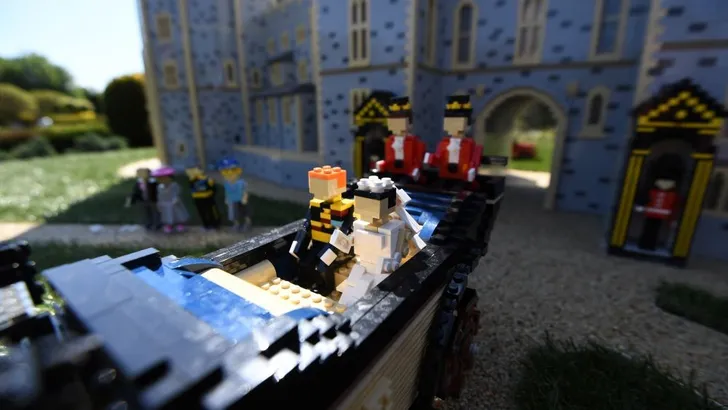 Royals als speelgoed: Lego versus Playmobil
