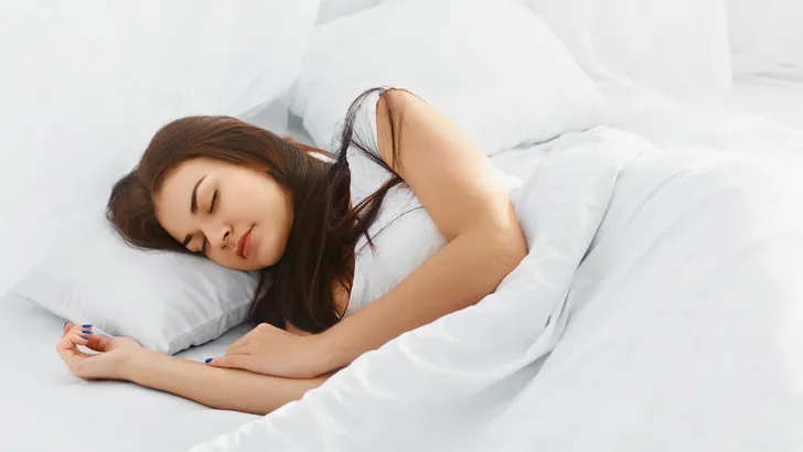Hoe het komt dat sommige mensen praten in hun slaap