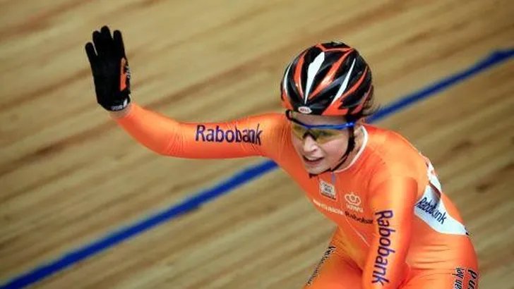 Hijgenaar zakt naar plaats vier op het omnium