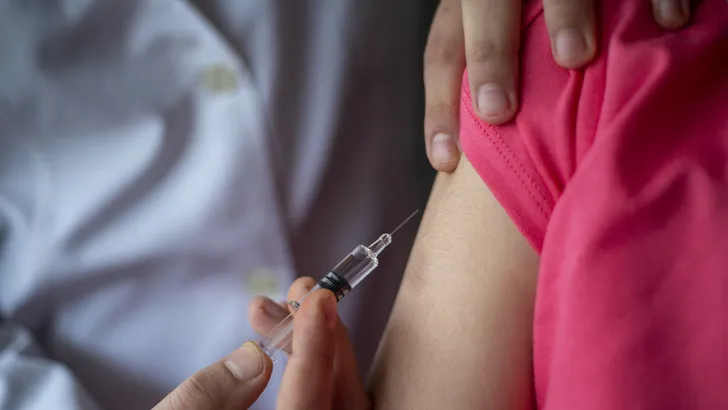 Mensenrechtenhof: vaccinatieplicht mag ingevoerd worden