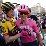 Gloag en Roglic in Giro