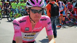 Kruijswijk ambieert podiumplaats in Giro d'Italia: 'Zwaar, zoals altijd'