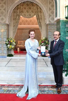 De Marokkaanse prinses Lalla Salma in 2017. Chic, sprookjesachtig én comfortabel.