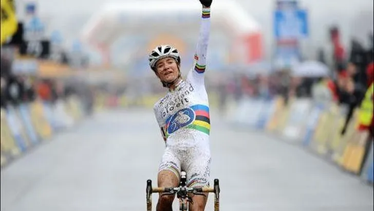 Onverslaanbare Vos ook in Heusden-Zolder snelste