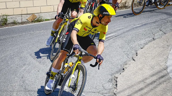victor campenaerts in afdaling ronde van het baskenland