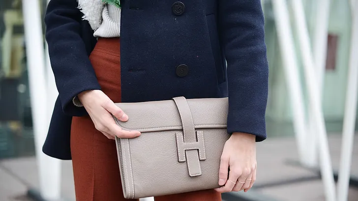 Een van de grootste Hermès tassenveilingen van Europa is NU geopend