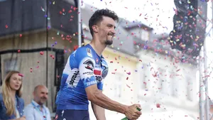 Alaphilippe wint Czech Tour