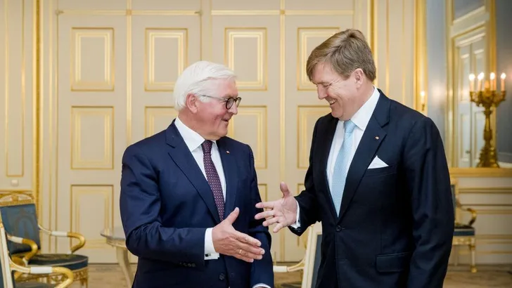 Koning ontvangt president Duitsland, Máxima schuift aan