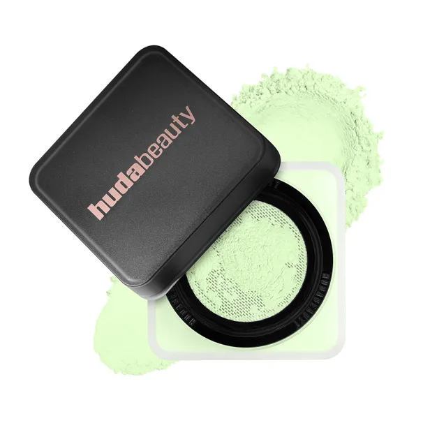 Baking powder in Matcha milk cake van Huda Beauty | €40