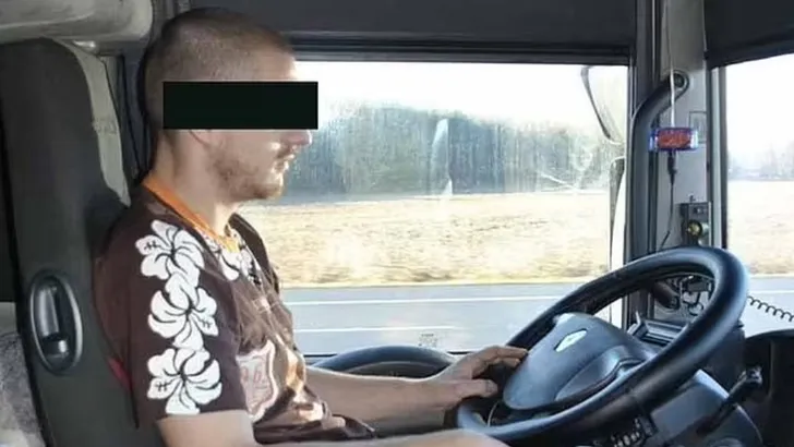 Karel N. in vrachtwagen