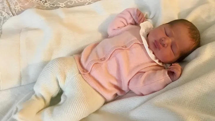 En het nieuwe Zweedse prinsesje heet…