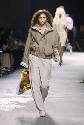 Bottega Veneta: comfortabel en stijlvol.