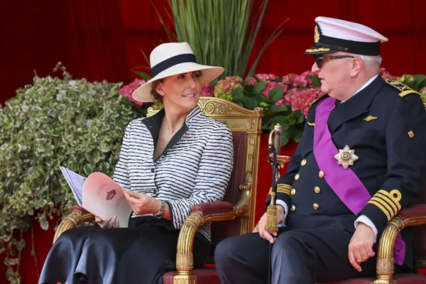 ...Net als prinses Claire en prins Laurent...